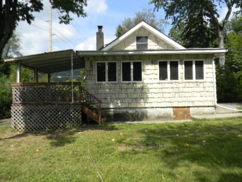 2 Mountain Ave