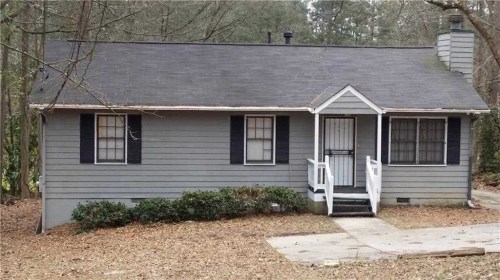 207 Harwell Rd NW