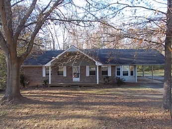 536 Strongbow Dr