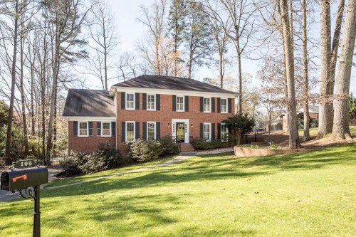 105 Catina Ct