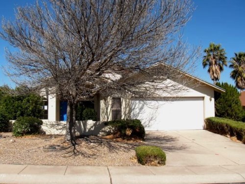 2703 Northridge Dr