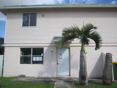 217 NE 12th Ave