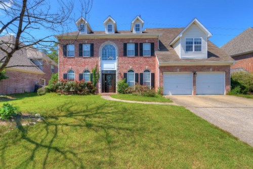 4769 Red Leaf Cir
