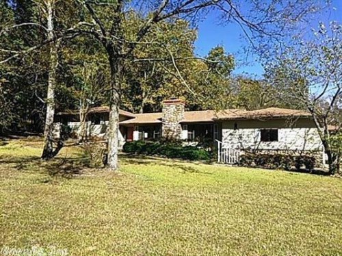 218 Arlington Dr