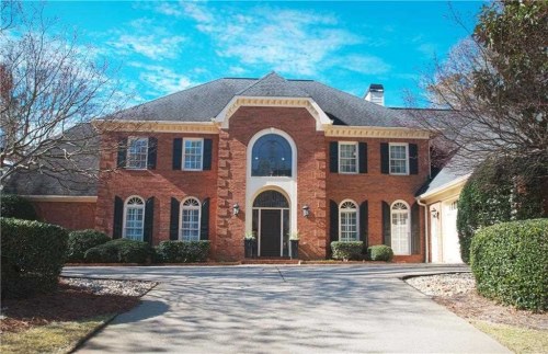 930 Brooksglen Dr