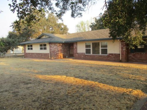 210 Creekview Ln