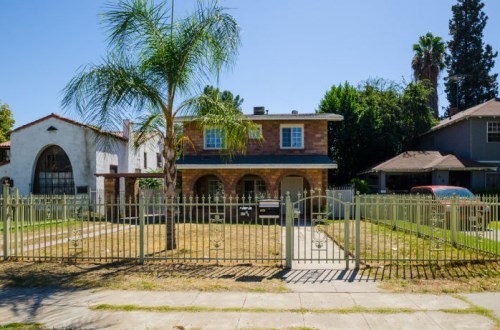 447 W 18th St