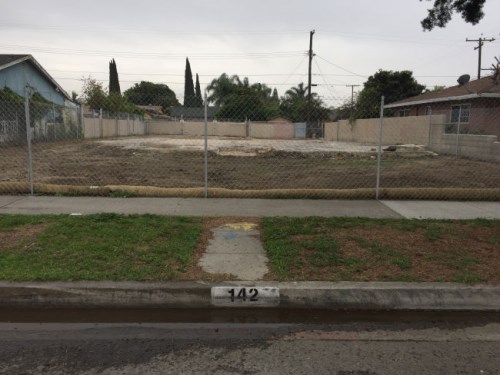142 W Orangewood Ave