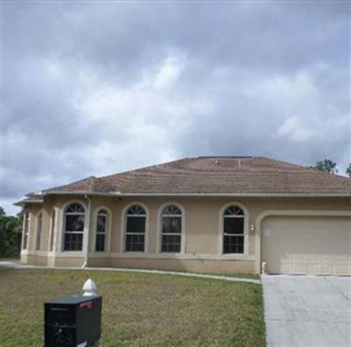 703 PLUMOSA AVE