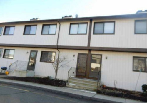 27 Crows Nest Ln Unit 13D