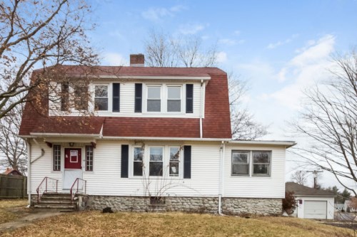 40 Belvedere Dr