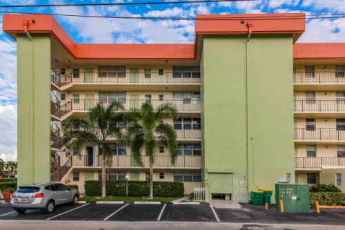 5321 NE 24th Ter Unit 103