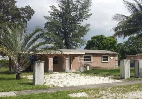 414 Sw 22 Av