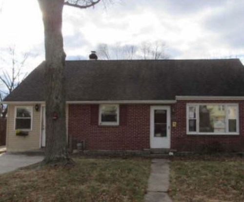 206 Binstead Ave