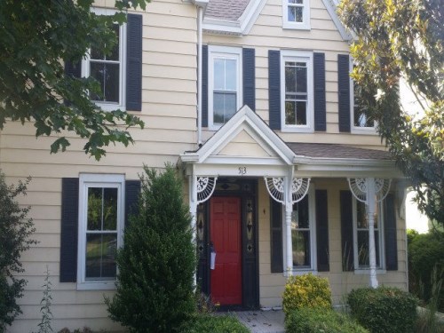 513 Main St