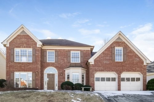 750 River Overlook Dr