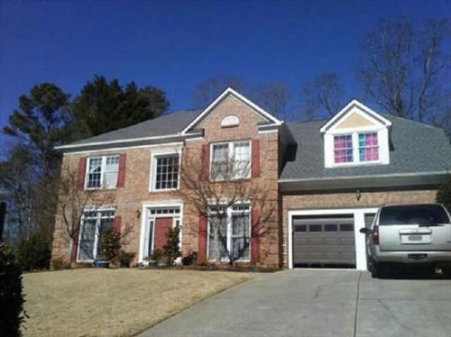 120 LAURENS OAK CT