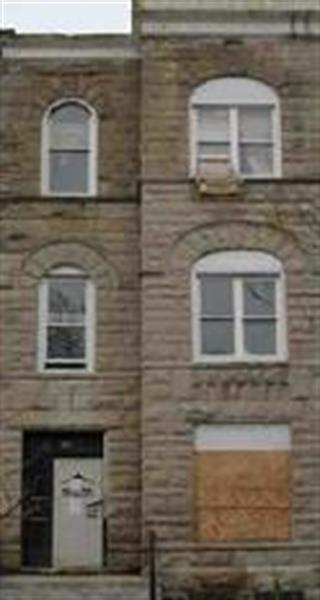 706 W MARQUETTE RD