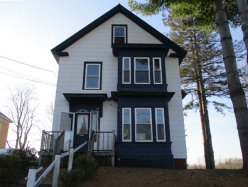 160 Waverly St
