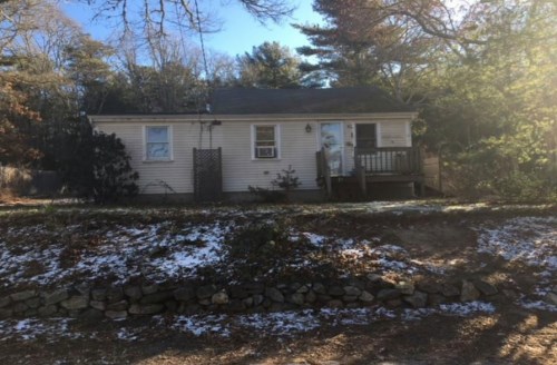 23 Buzzards Bay Dr