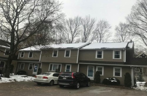 1040 Main St Apt 4