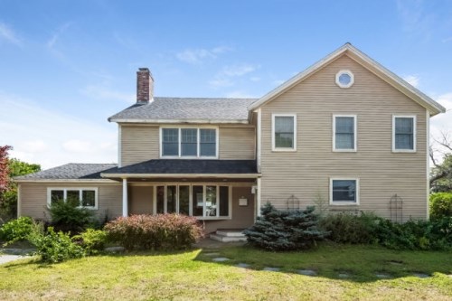 658 Western Ave