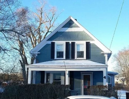 4 Hampstead St