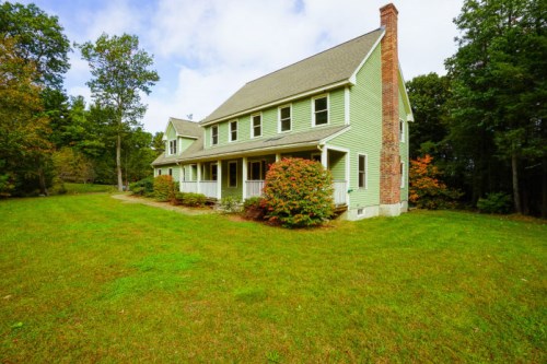 119 Sterling Rd
