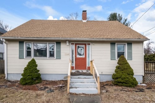 44 Royal St