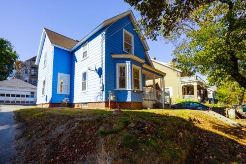 38 Pacific St