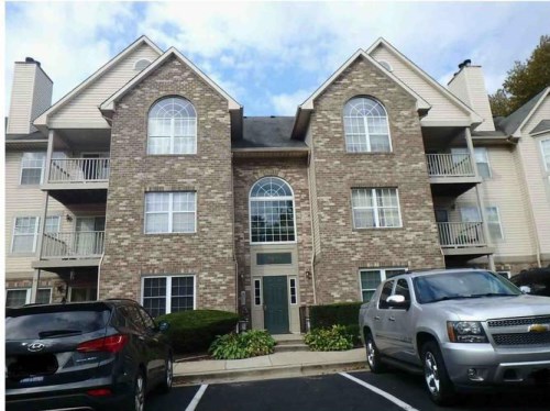 9815 LAKE POINTE CT APT 104