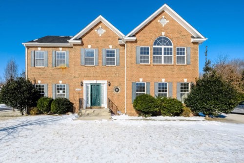 10100 Georgian Ln