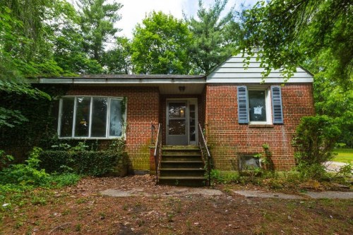 5538 Newbury St