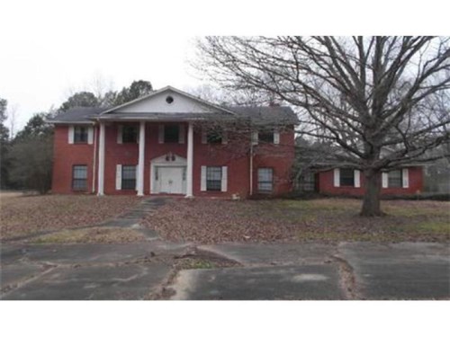 127 STRATFORD DR