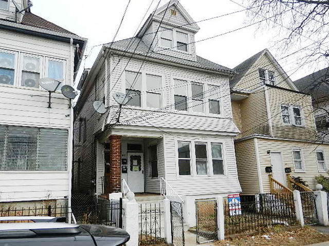 613 MAGNOLIA AVE