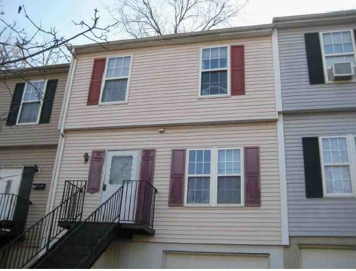 144 N Walnut St