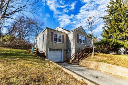353 Macopin Rd