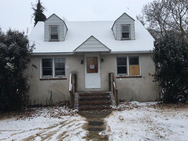6 Smith Dr