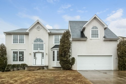 46 Blue Stone Cir