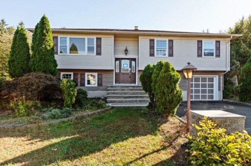 250 Willow Ave