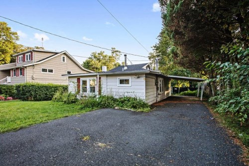 5 Shore Rd