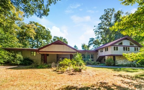6 Cardinal Dr