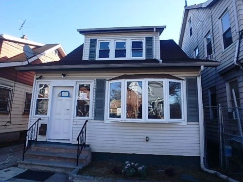 256 W End Ave