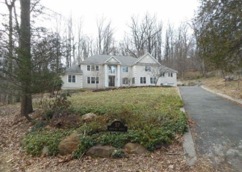 57 MOUNTAIN AVE
