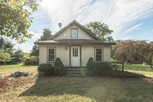 221 MONROEVILLE RD