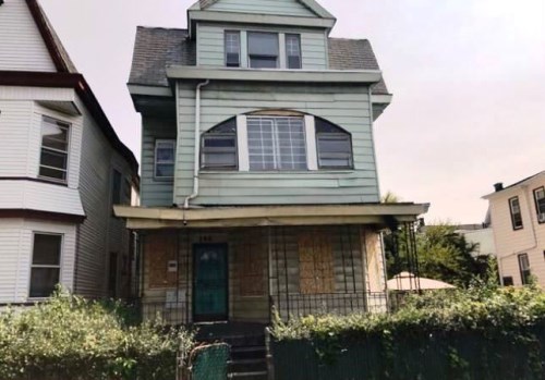 146 Hollywood Ave