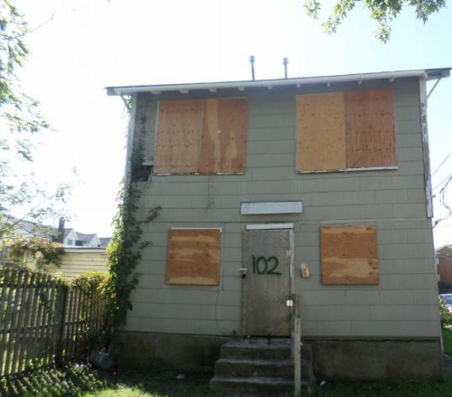 102 Center Ave