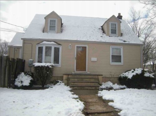 81 Dartmouth Ave