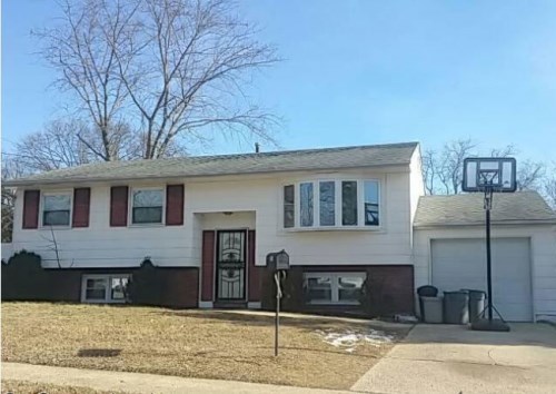 301 Ellis Ct
