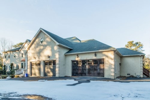 25 Kelly Dr